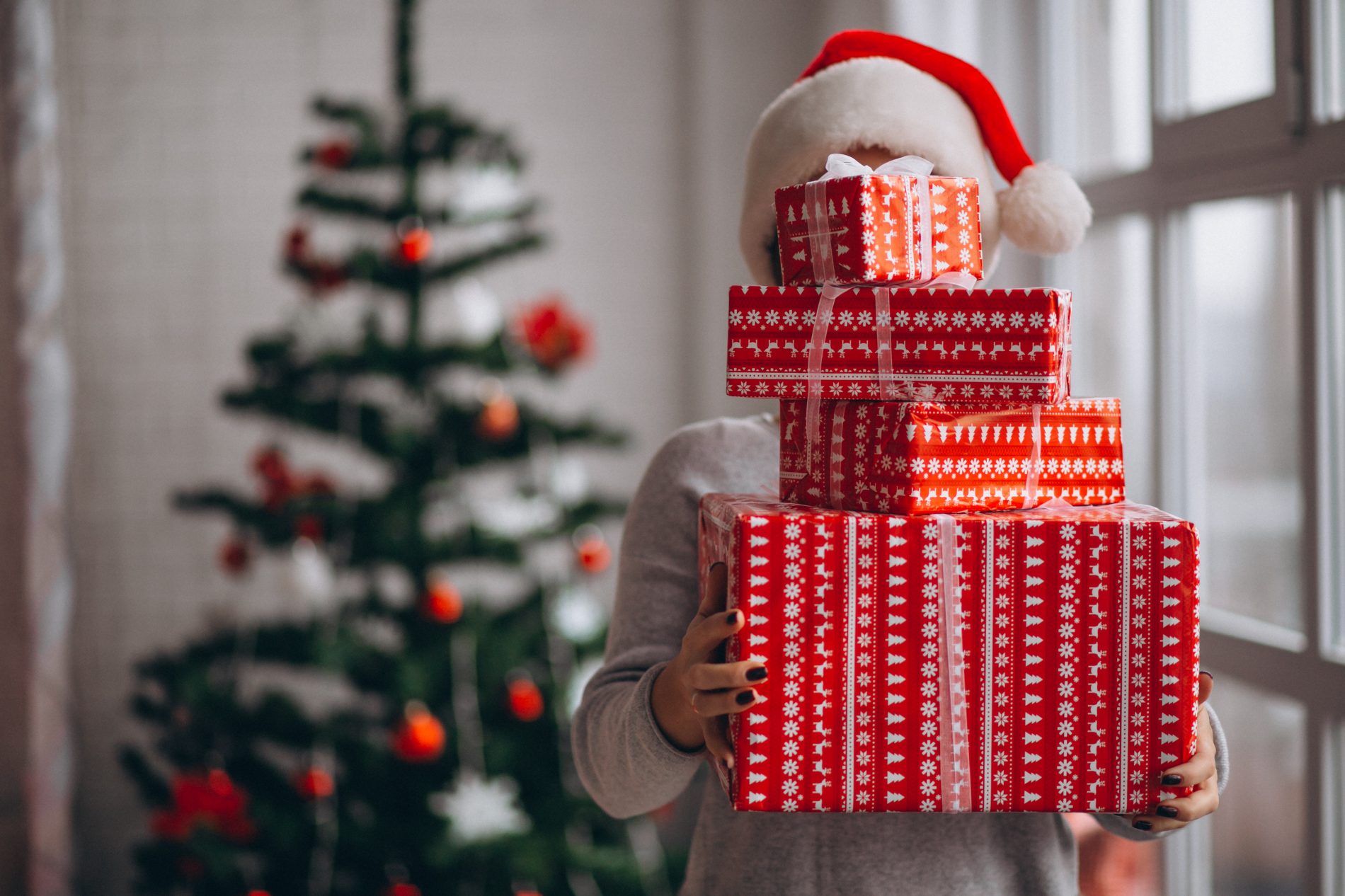 Сколько считается нормальным потратить на новогодние подарки в этом году
