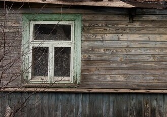 Костромичей хотели заставить жить в прогнившем доме семь лет