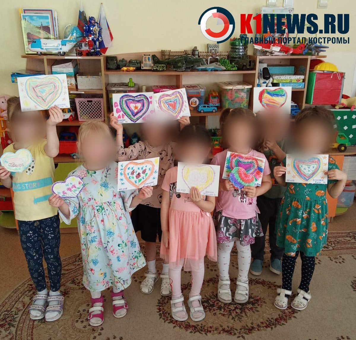 Костромские дошколята подарят свои сердца бойцам СВО