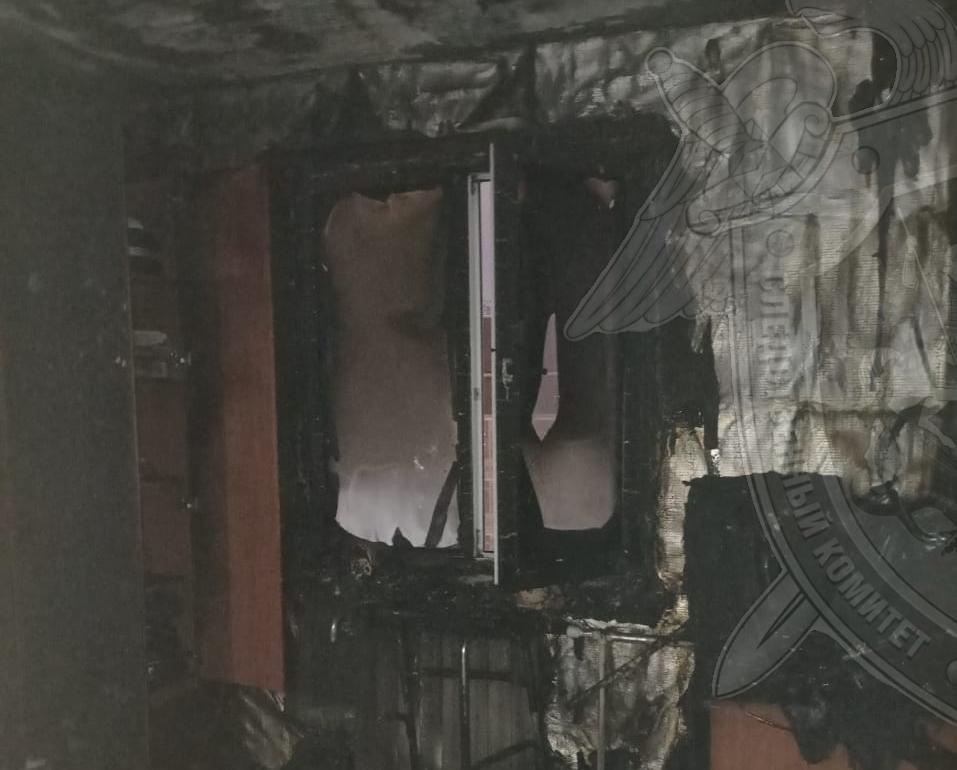 В многоэтажке в Костроме заживо сгорел хозяин квартиры