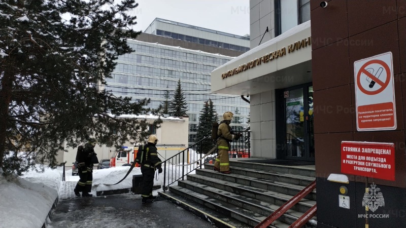 Из-за короткого замыкания чуть не вспыхнула клиника офтальмологии в Костроме