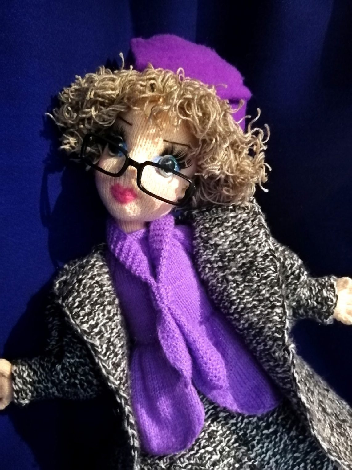 Актриса Костромского драмтеатра создает кукол, похожих на людей