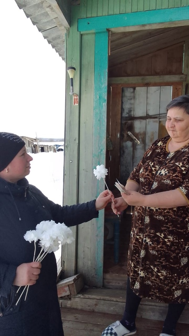 Белые цветы костромские школьники обменяли на деньги для бойцов СВО