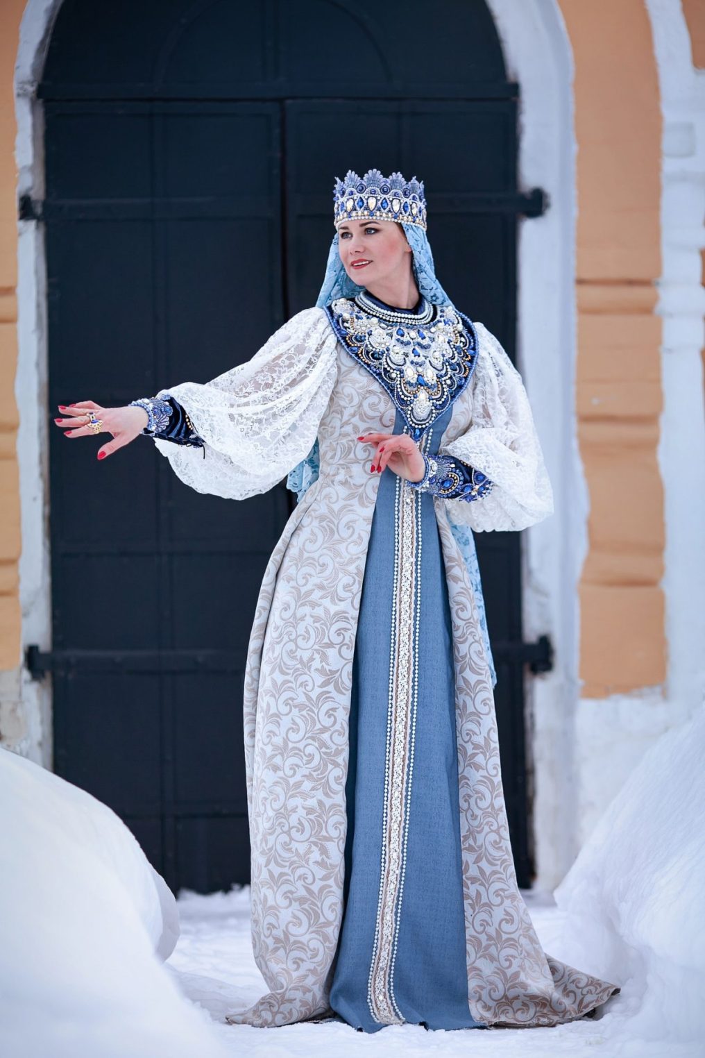 Мода на исторические образы пришла в Кострому