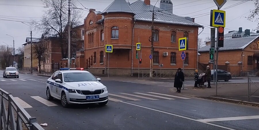 За гибель пешехода водителю автобуса определили наказание в Костроме