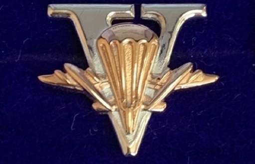 Ювелиры Костромы создали драгоценные награды для ивановских десантников