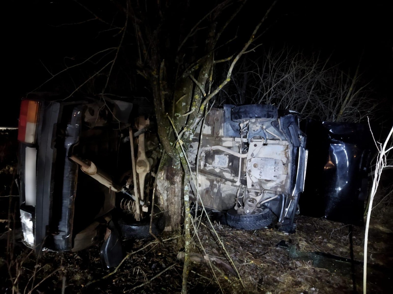 Водитель и пассажир «семерки» разбились насмерть на костромской трассе