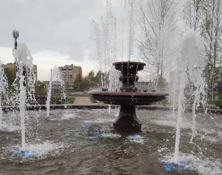В костромском парке Победы успешно испытали фонтан. Видео