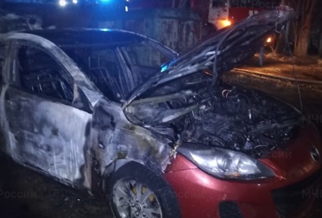 В Костроме ночью сгорел автомобиль