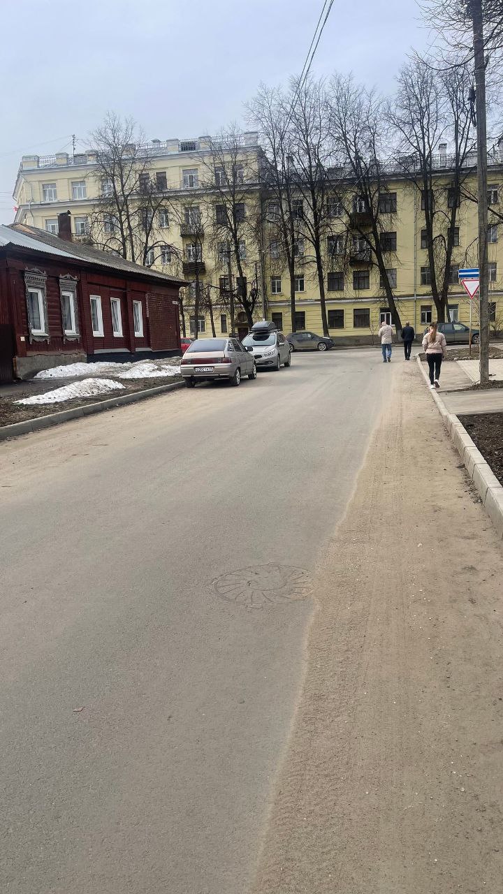 Дороги в Костроме не сошли вместе со снегом