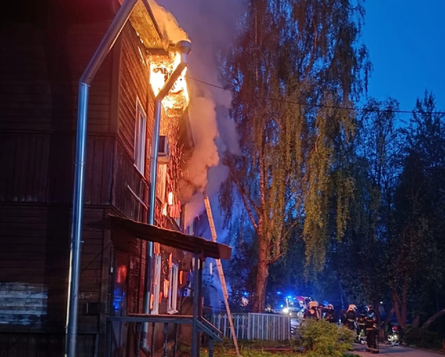 Ночной пожар в Костроме унес три жизни