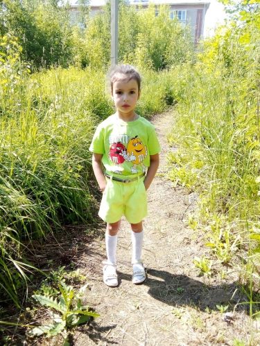 Алиева Сабрина, 6 лет