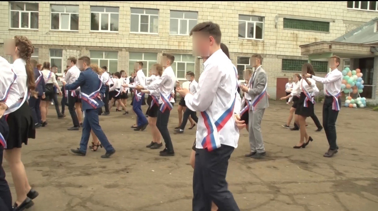 Костромские школьники продолжают традицию 76-летней давности