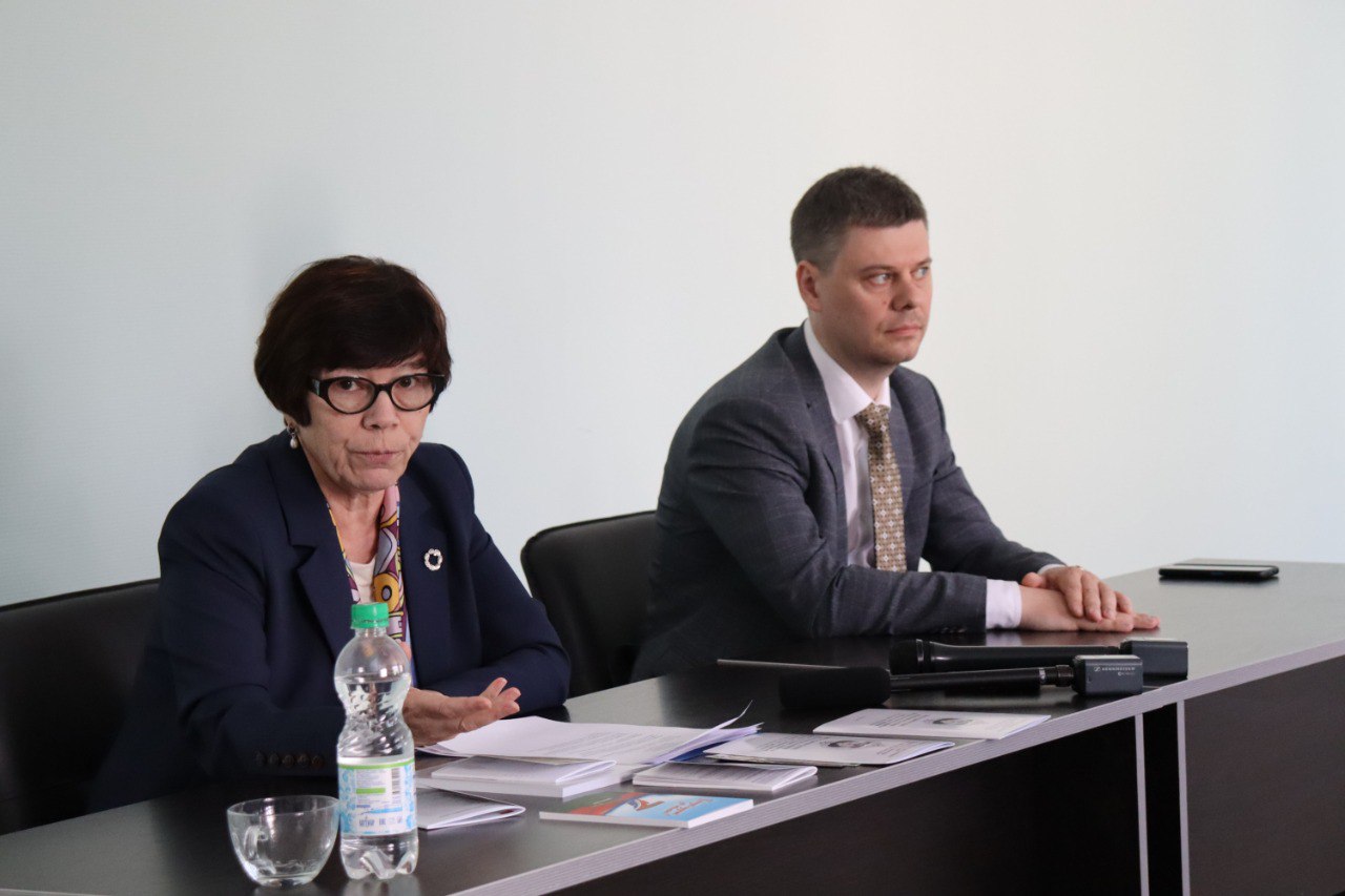 Заработок за день власти региона регулярно направляют на поддержку бойцов СВО и членов их семей