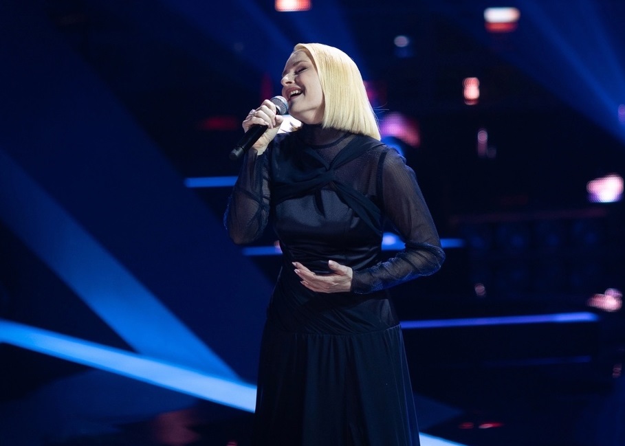 Костромичи могут проголосовать за выход Татьяны Сагиной в финал вокального конкурса