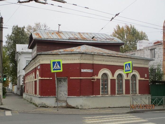 Суд заставил хозяина отреставрировать старинный дом с мезонином