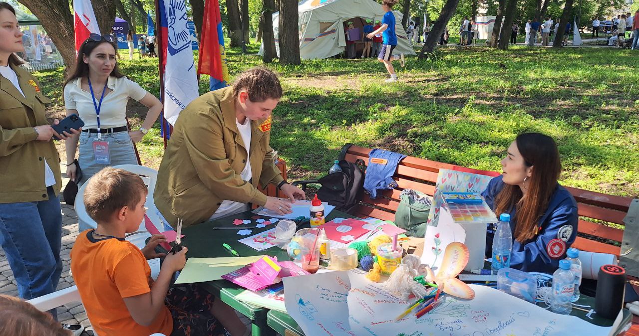 Фантастический День молодежи в Костроме: много фото