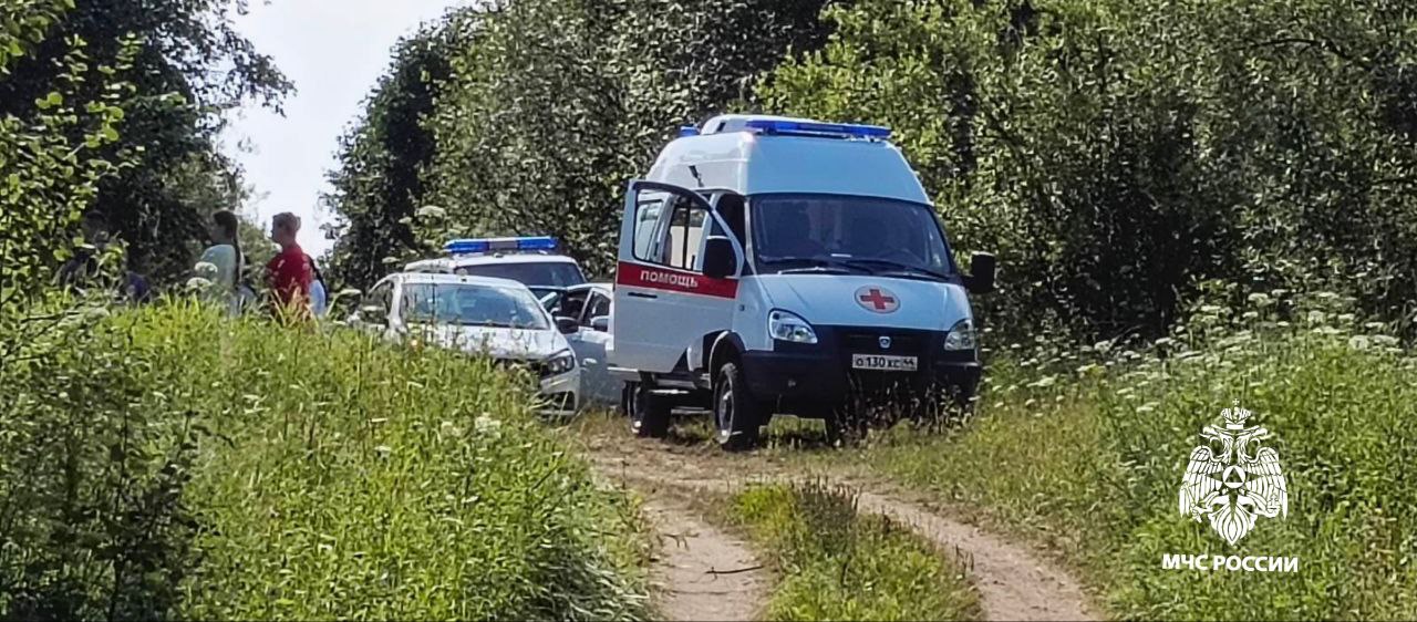 В Мантурово 15-летний купальщик ушел под воду