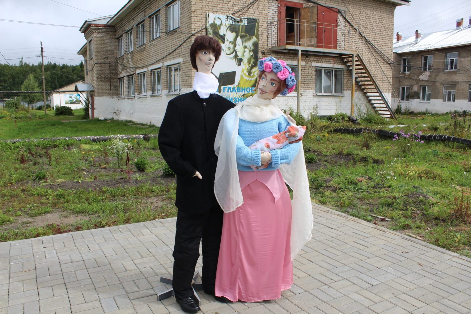 Трехмерное дерево любви создали в колонии осужденные