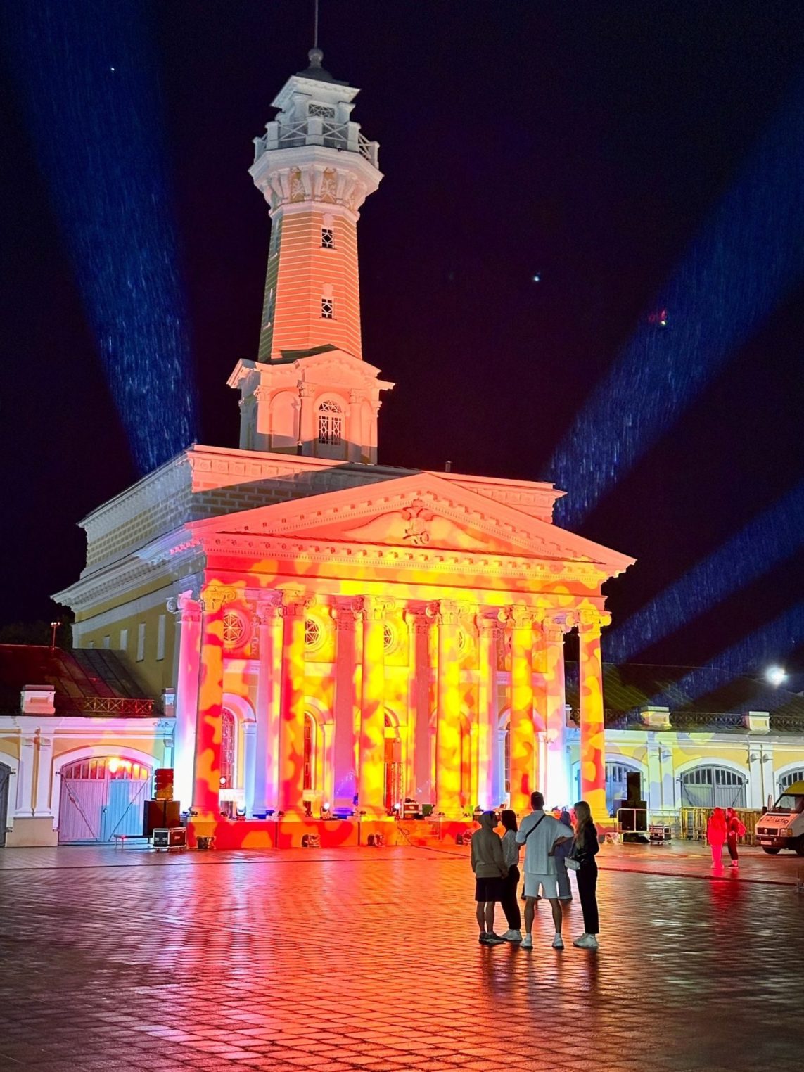 Пожарная каланча засияла в Костроме в честь Дня города