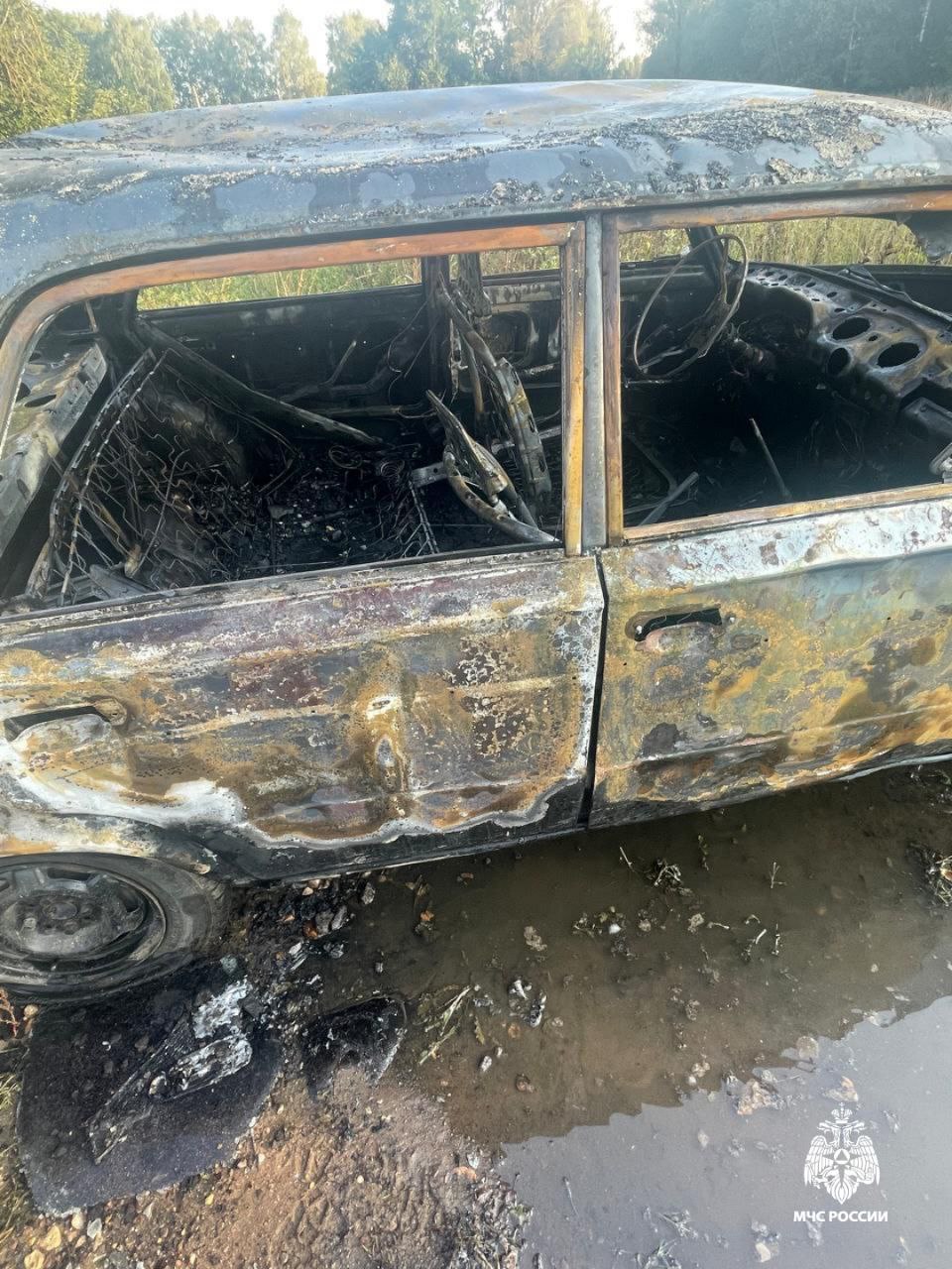 Два автомобиля вспыхнули в Костроме за сутки