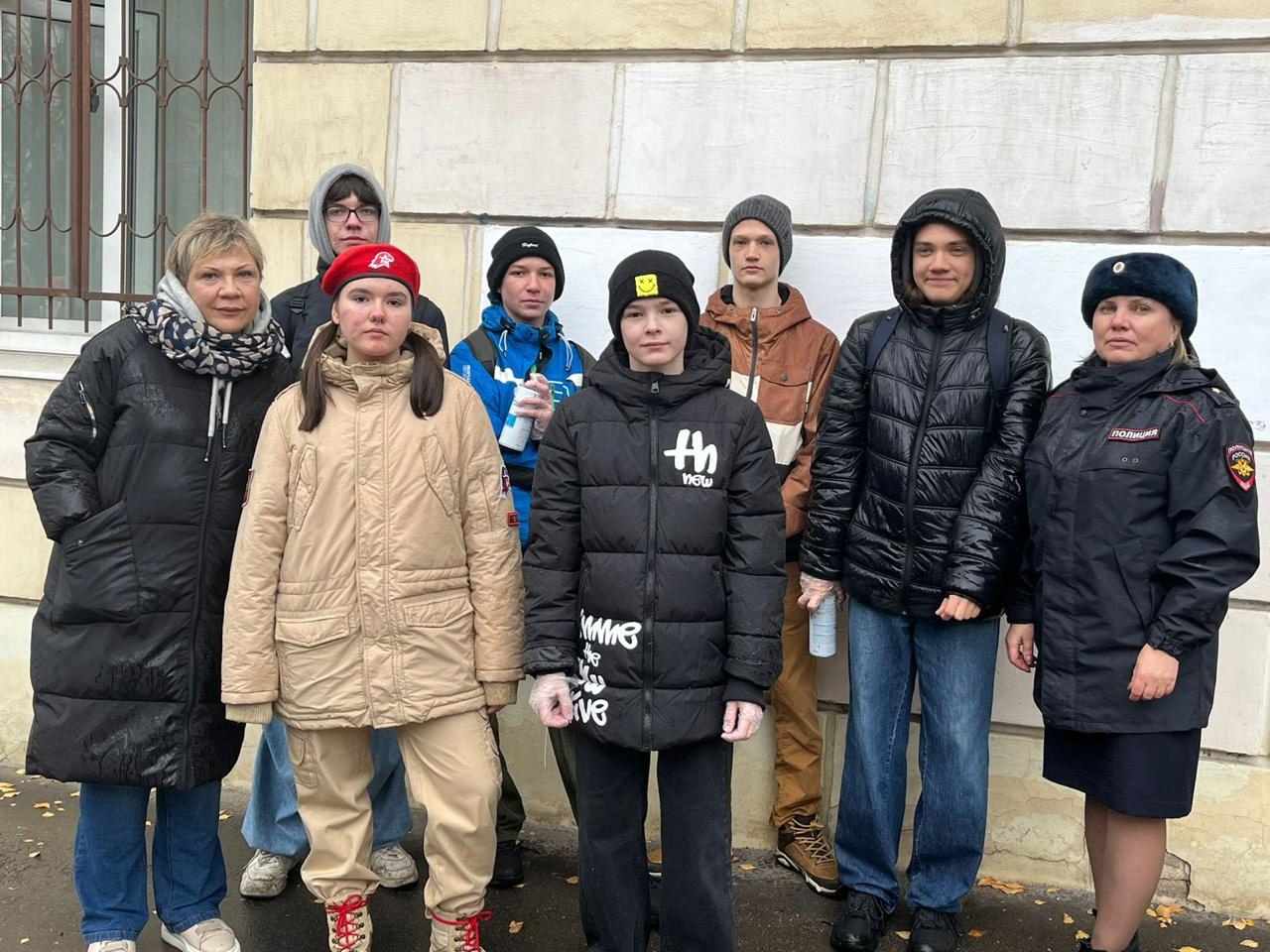 Полицейские зачистили здания Костромы