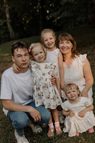 Семья Суворовых