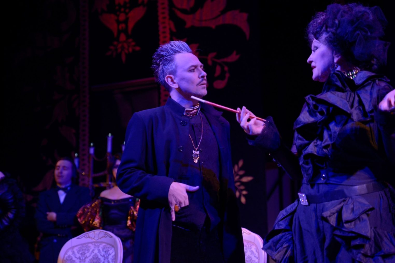 Спиритический сеанс на костромской сцене вызвал восторг костромичей