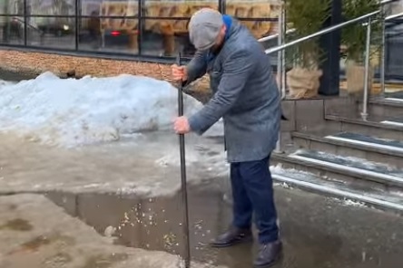 Нескользкая эстафета в Костроме набирает обороты