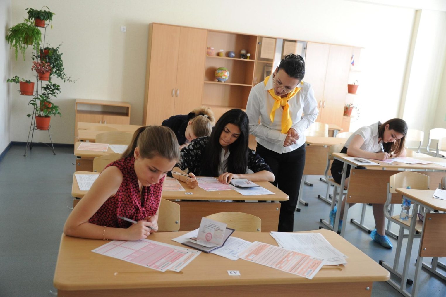 Костромские школьники пойдут на ЕГЭ с родителями