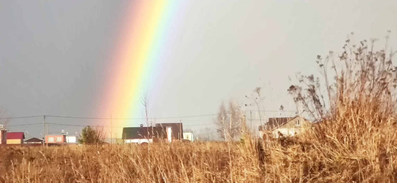 Первая весенняя радуга поднялась над Костромой. Много фото