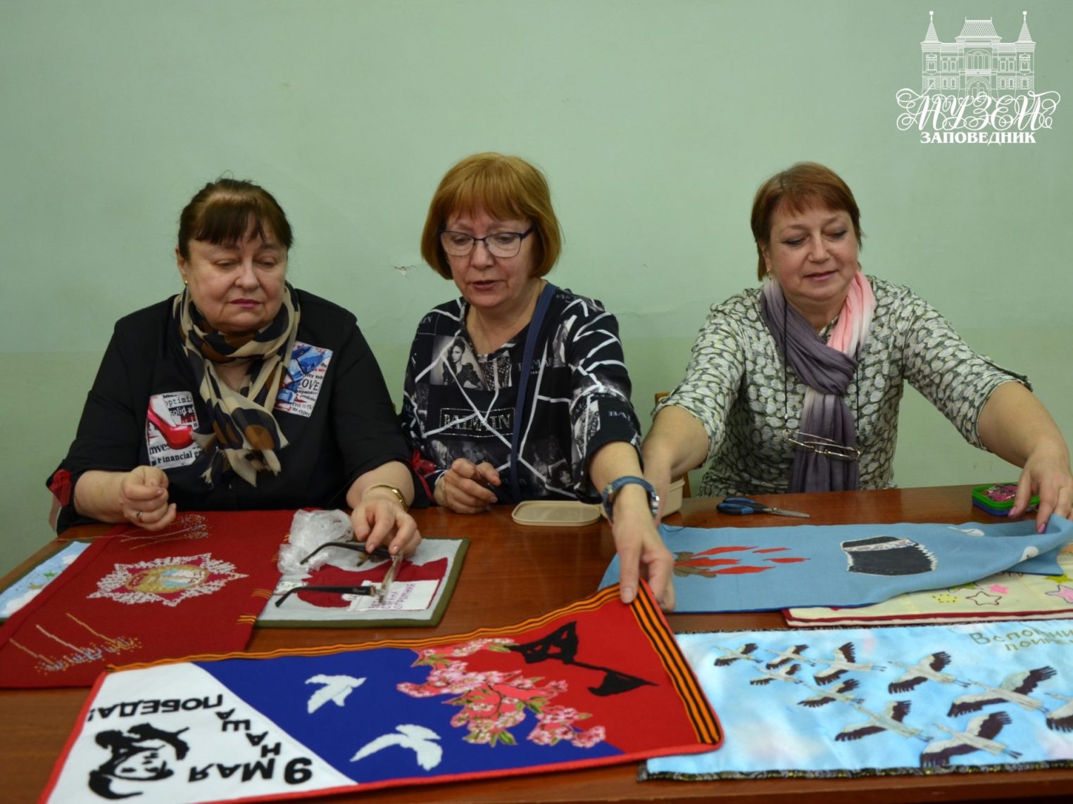 Костромские умелицы создают уникальную «фронтовую дорожку»