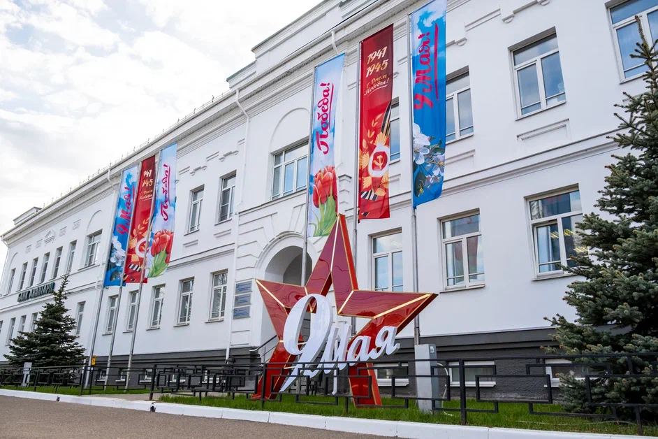 В честь великого подвига: коллектив группы компаний Русэнергокапитал почтил память героев в День Победы