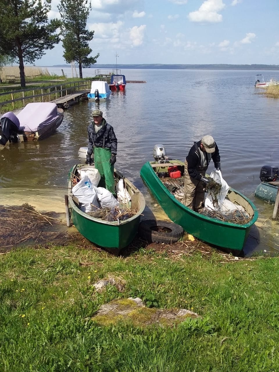 Костромичи собрали в водоемах полторы тонны мусора