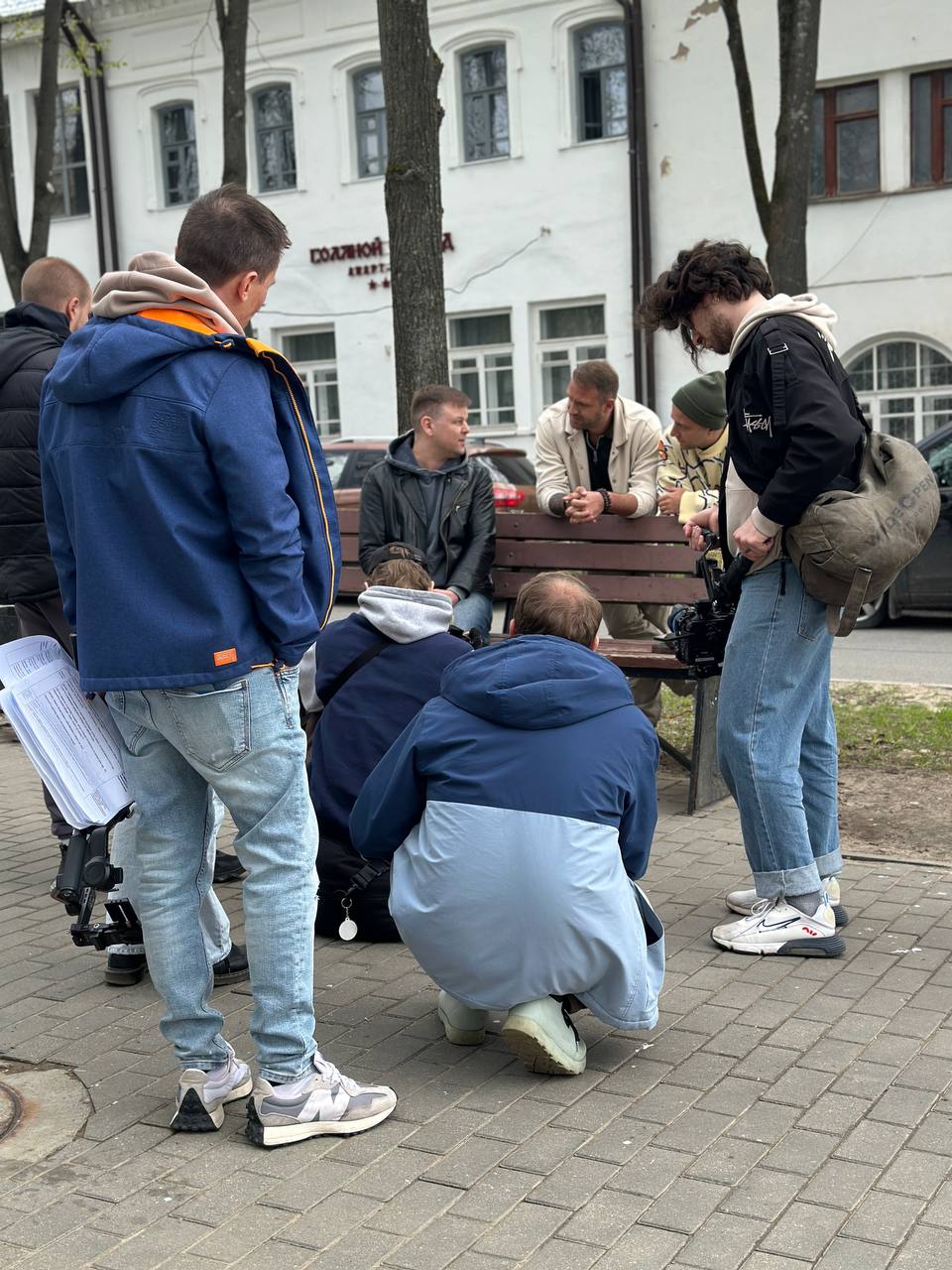 Телевизионщики из Москвы гонялись в Костроме за мазайскими зайцами