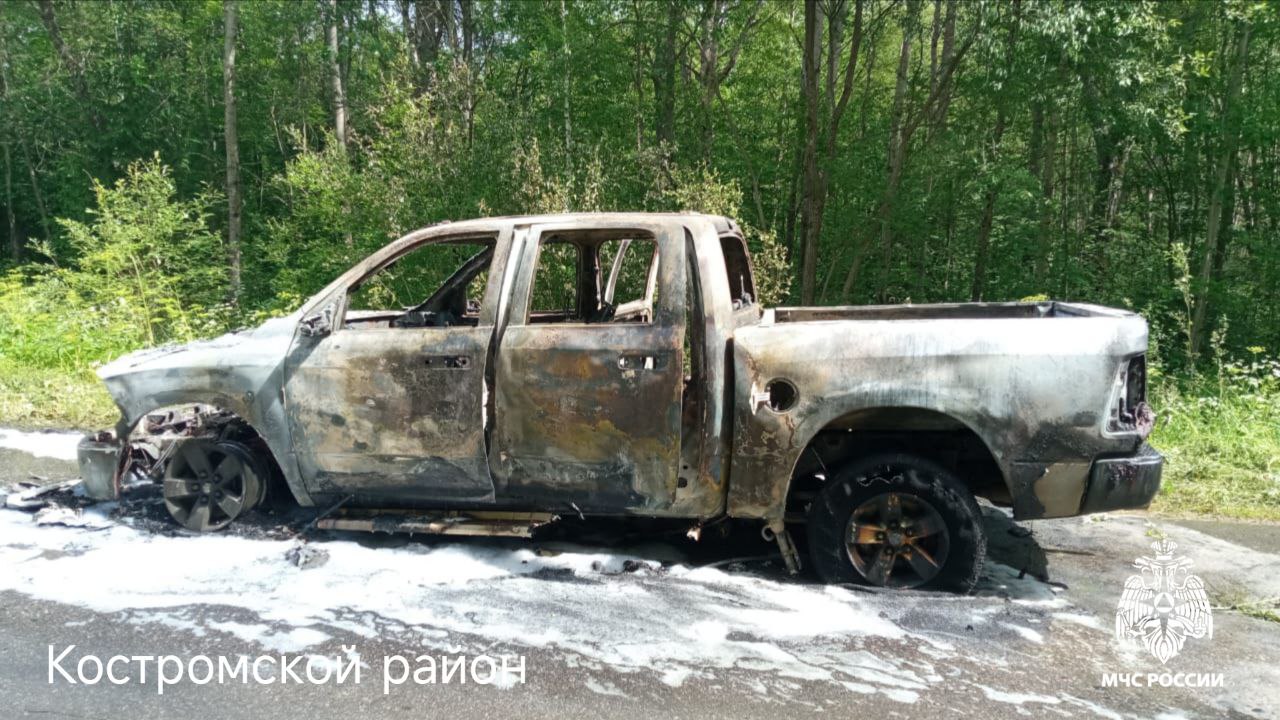 «Американец» устроил фаер-шоу под Костромой