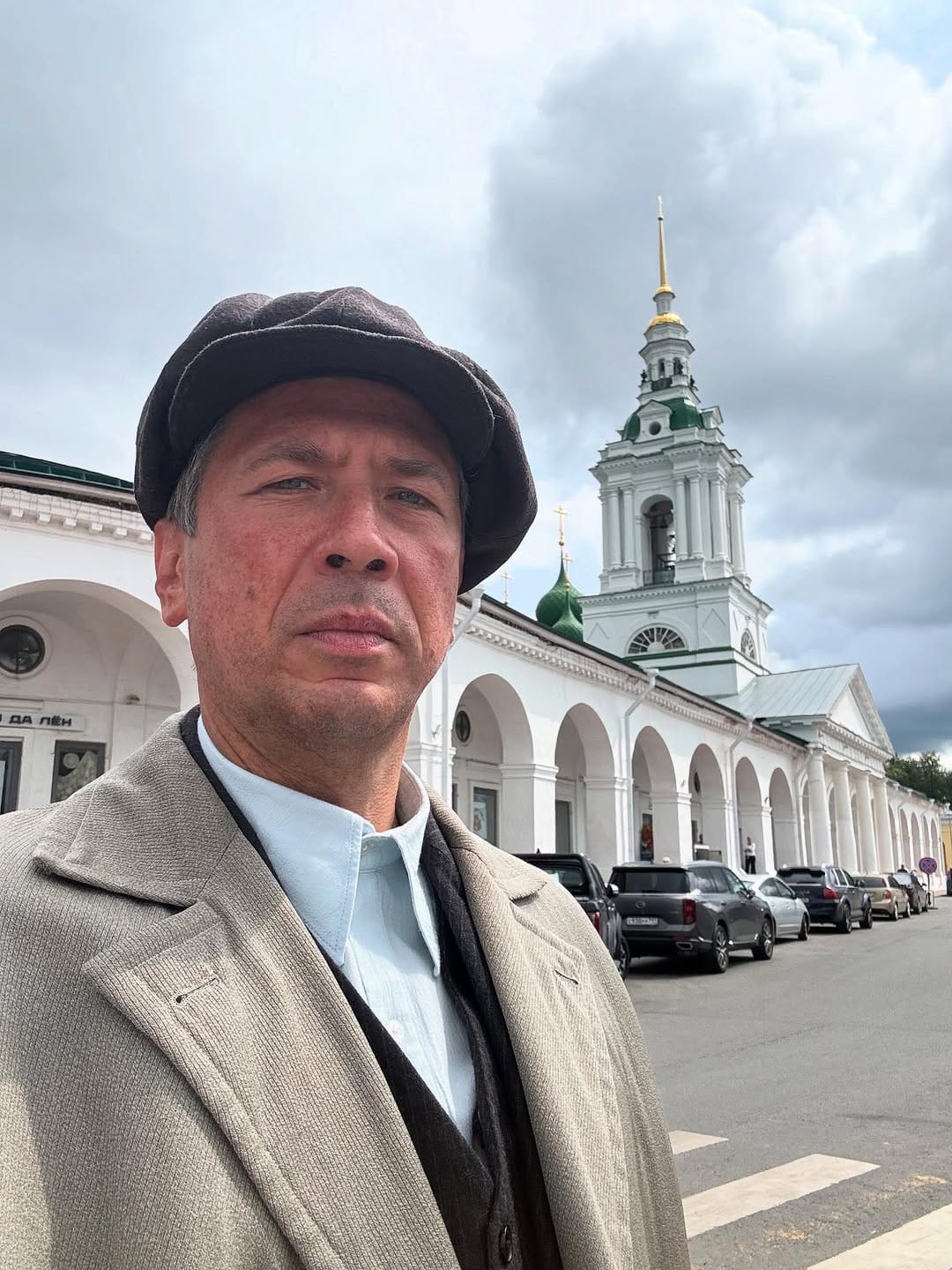 Звезду фильма "Бумер" костромичи встретили прямо на улице