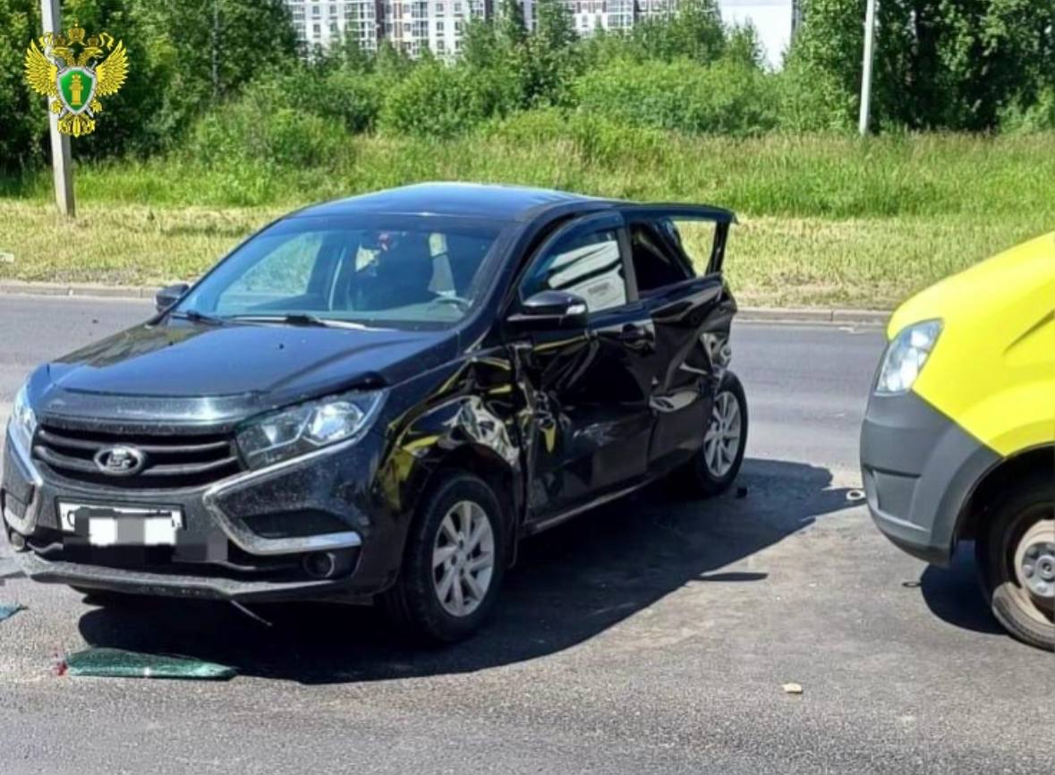 Жуть: в аварии с КАМАЗом пострадали три костромича