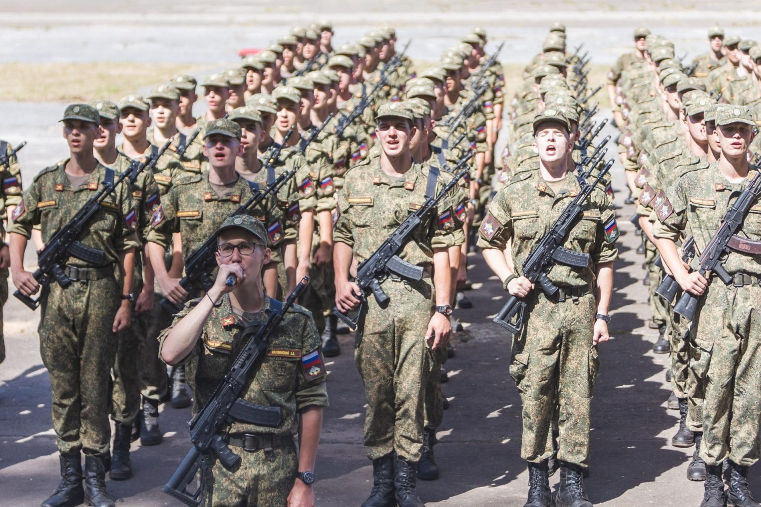 Костромские курсанты из гражданских вузов приняли военную присягу