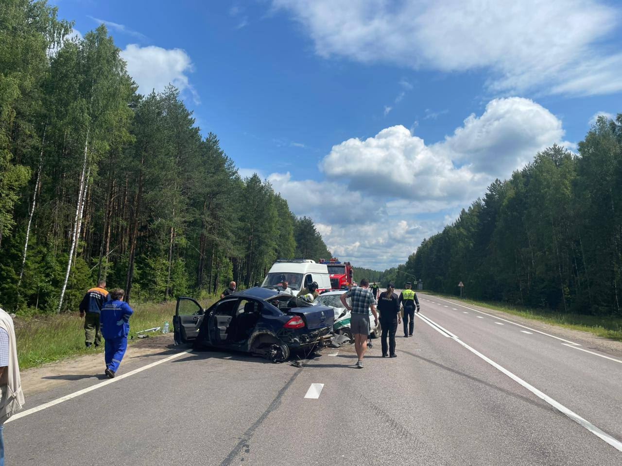 Ужас: четыре человека разбились насмерть в ДТП на костромской трассе