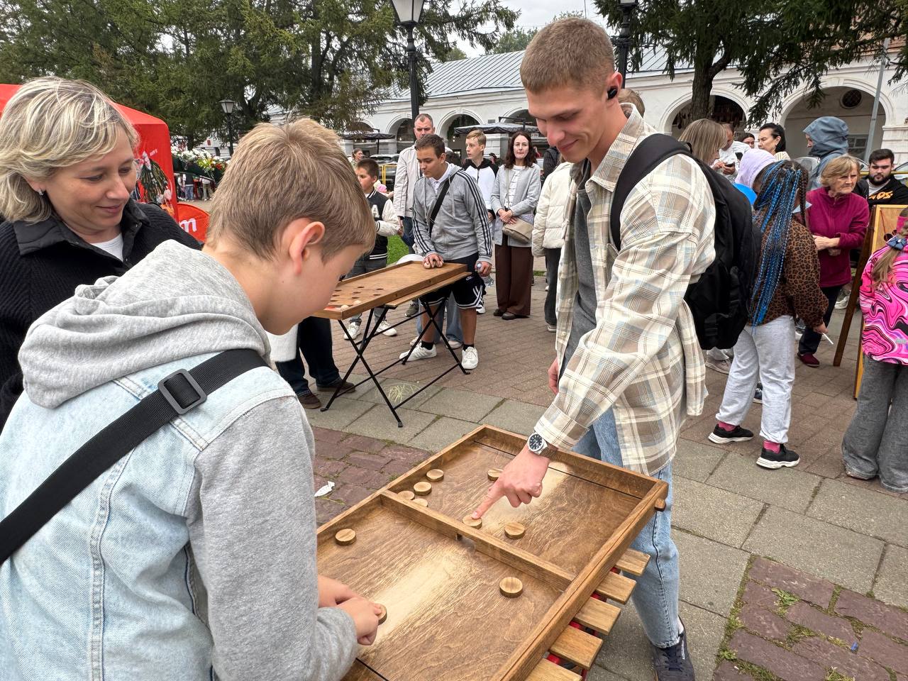 Кострома с размахом отмечает день рождения