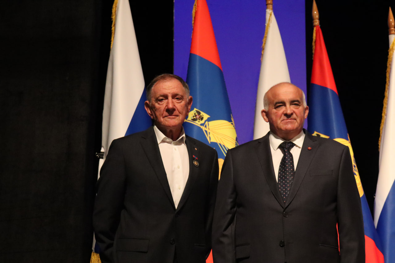 Валентина Матвиенко поздравила костромичей с Днем области, а Сергей Ситников вручил землякам награды