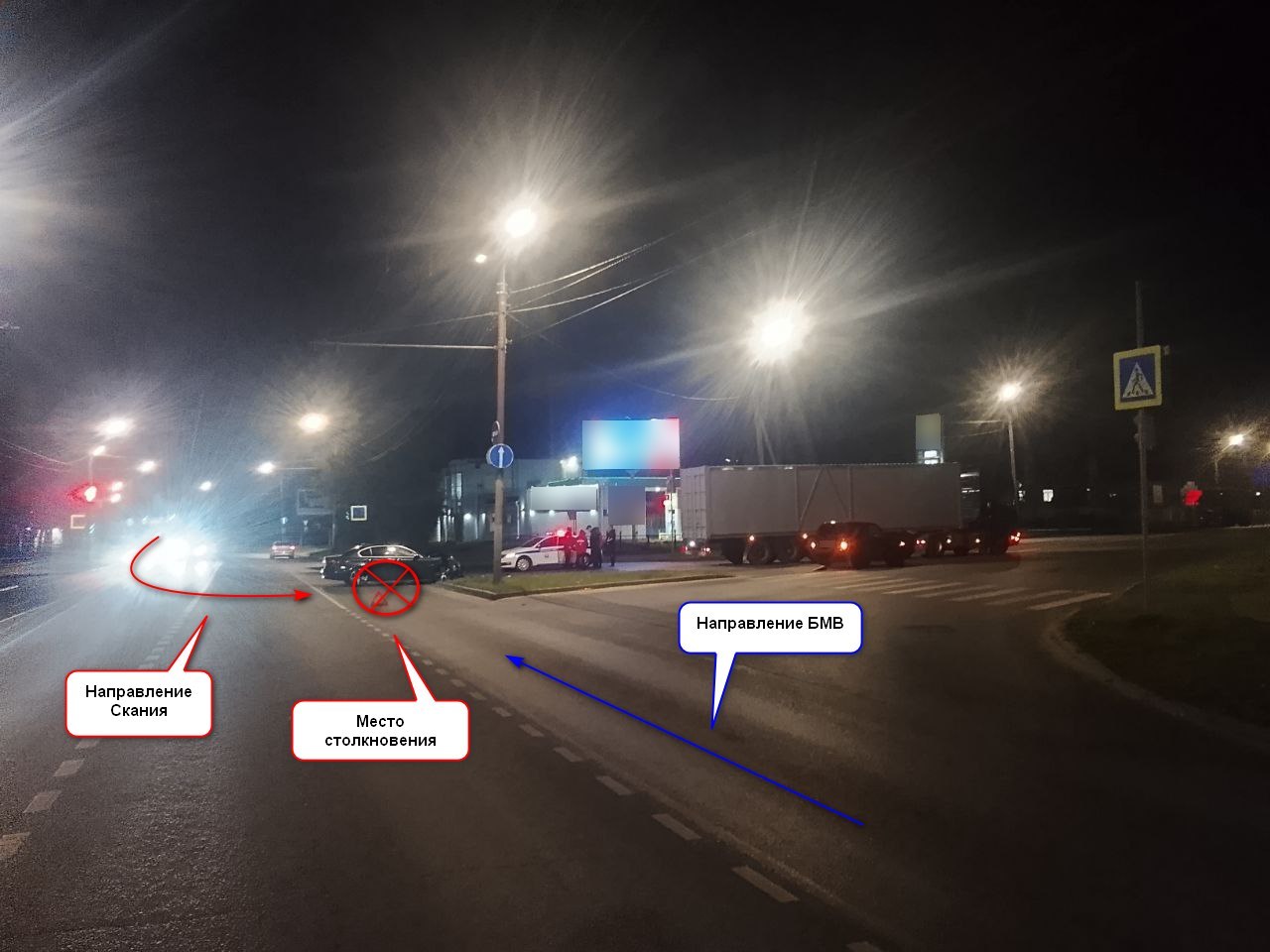 Фура едва не расплющила костромича на иномарке