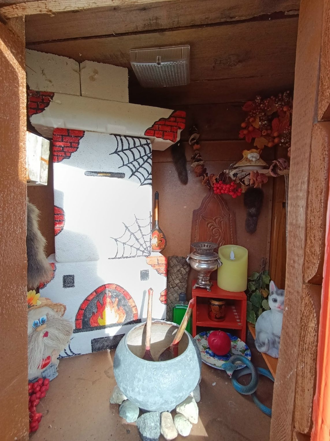 Ведьмы строятся: в Галиче обосновалась еще одна Баба Яга