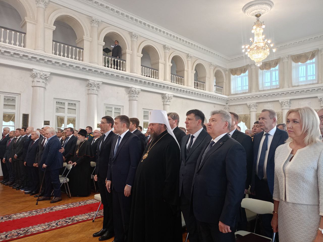 Сергей Ситников принял присягу губернатора Костромской области в необычном костюме