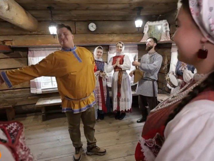 Телеведущие канала "Россия-1" чуть не поженились в Костроме