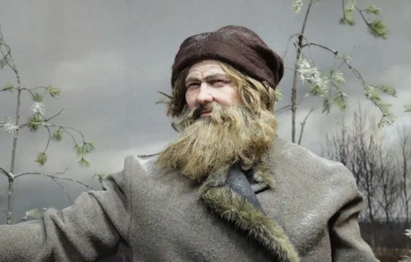 Костромской лось взасос поцеловал телеведущую канала "Россия-1"