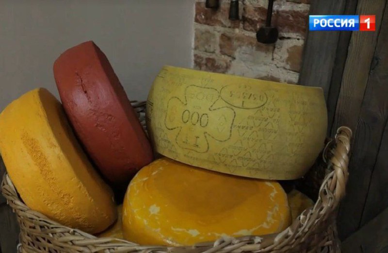 Ведущие канала "Россия-1" раскрыли стране рецепт костромского зеленого шоколада