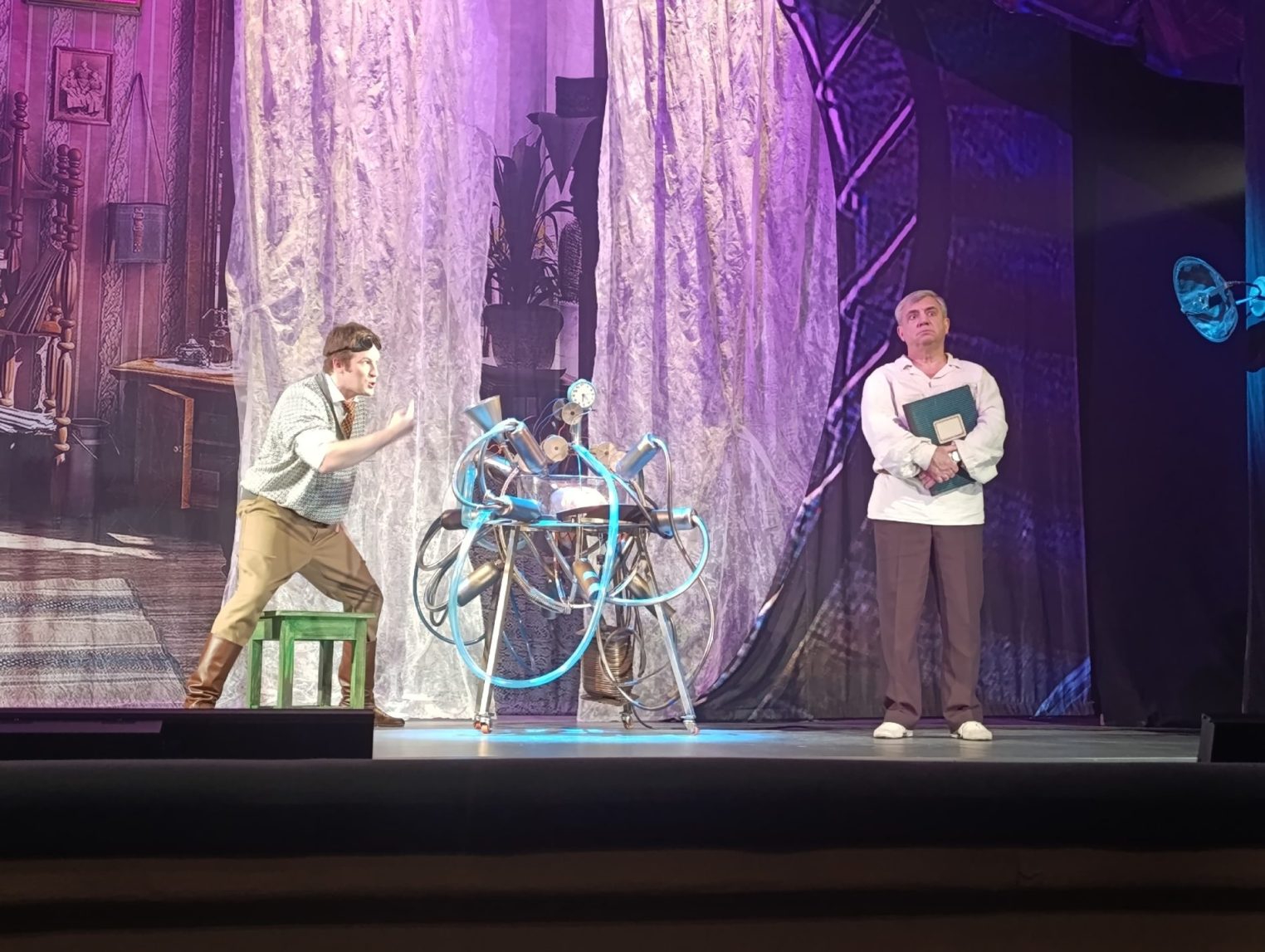 Гайдай и Булгаков "за": в Костроме вызвали из прошлого Ивана Грозного