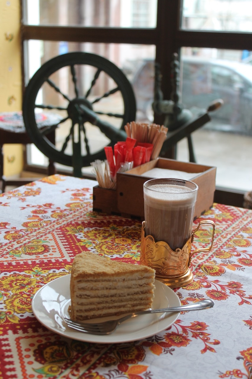 Уютная и атмосферная кондитерская-кафе расположилась в центре города